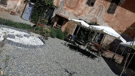 il-giardino-ristorante-armonie-in-corte-4.jpg